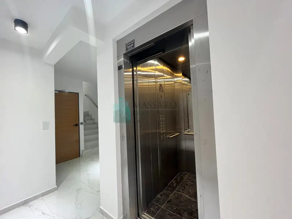 Foto de Monoambiente en venta a estrenar con balcón, Liniers., imagen 1