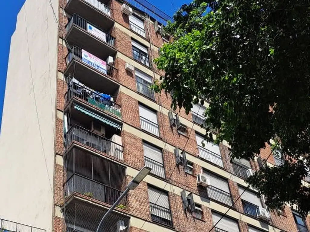 Foto de Departamento en venta 2 ambientes al frente con balcon, imagen 1