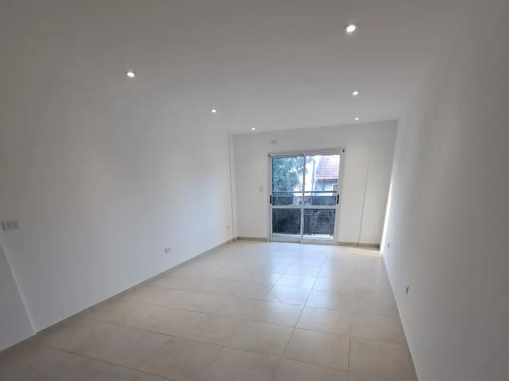 Foto de Alquiler Monoambiente con balcón. Quilmes O., imagen 5