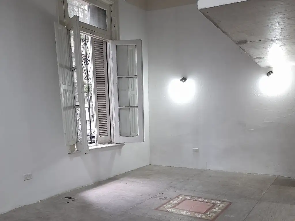 Foto de Edificio antiguo/ Totalmente reciclado, 3 plantas., imagen 5