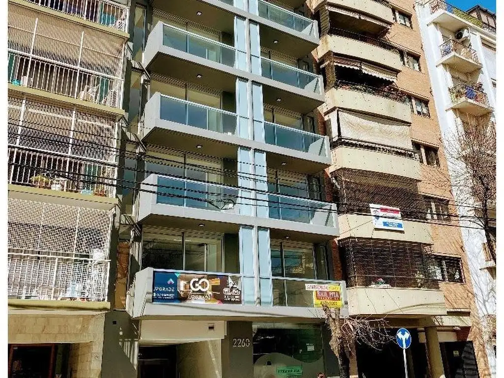 Foto de Exc y amplio amb en edificio con SUM y terraza c/parrilla, imagen 4