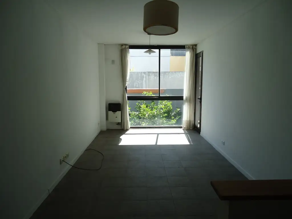 Foto de 3 ambientes frente seminuevo balcon con lavadero bajas expensas, imagen 1