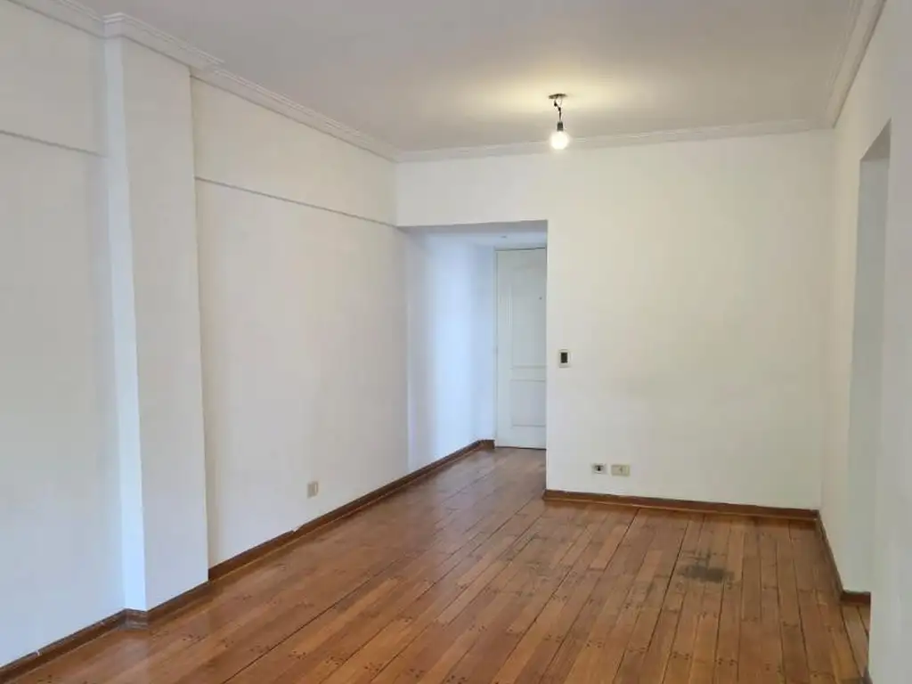 Foto de Semipiso 4 ambientes 85 m.2 baños.Fte.Balcón.subte, tren, imagen 4