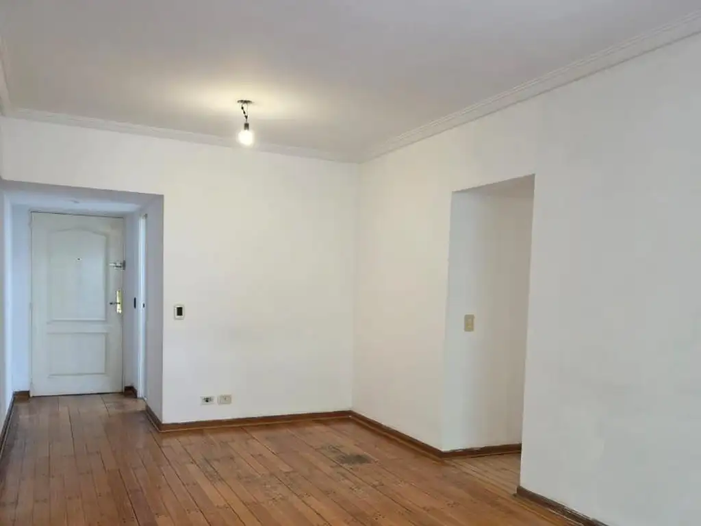 Foto de Semipiso 4 ambientes 85 m.2 baños.Fte.Balcón.subte, tren, imagen 1