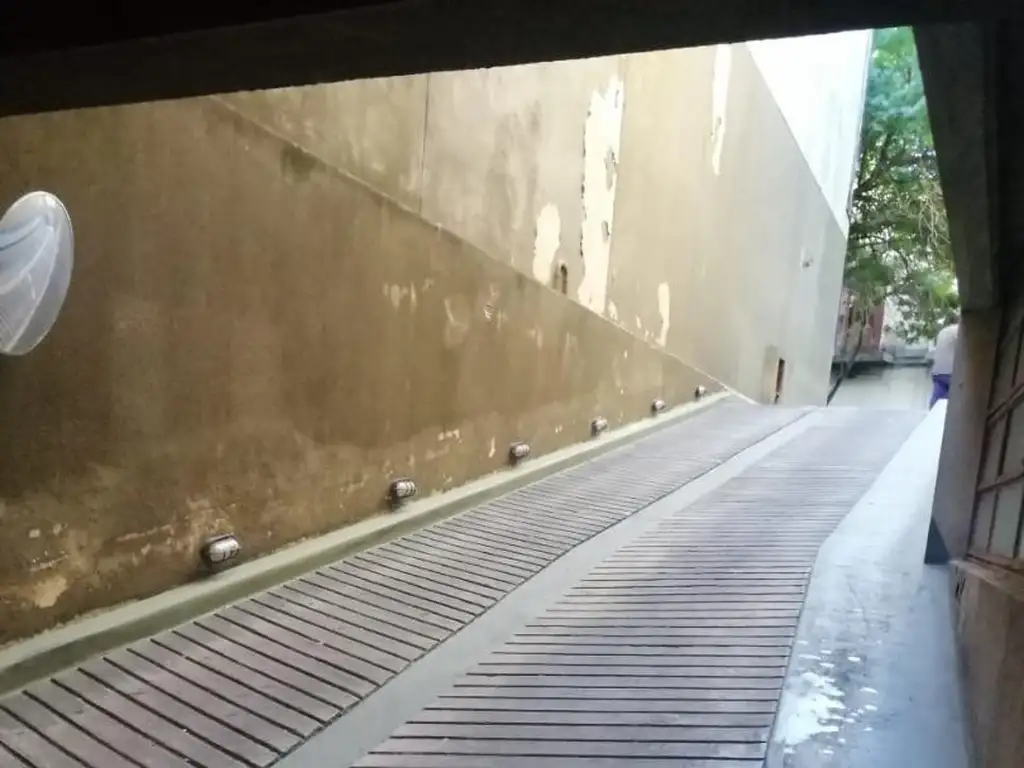 Foto de Excelente cochera en subsuelo en edificio., imagen 3