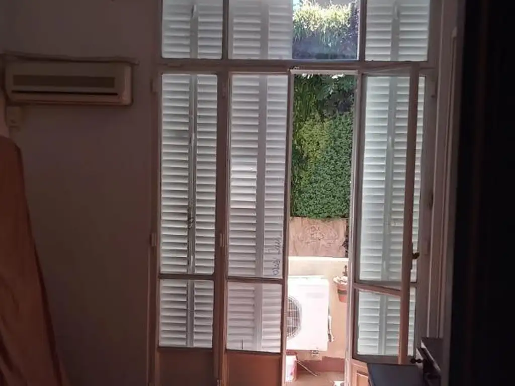 Foto de 3 amb. amplios con patio y balcón -Microcentro, imagen 3