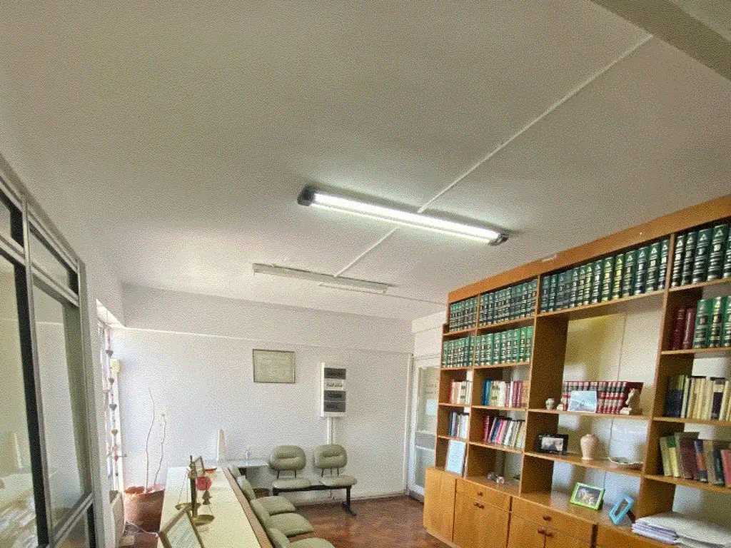 Foto de Oficina pleno centro de todo!!! Apto Credito Hipotecario!!, imagen 3