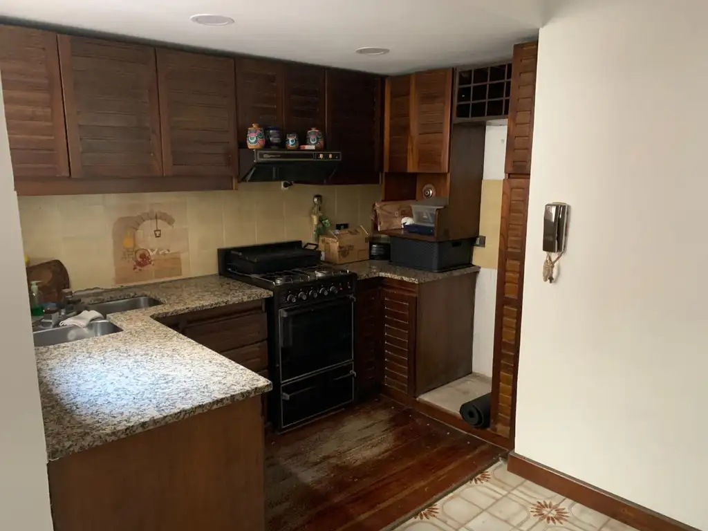 Foto de PH AL FRENTE 3 AMBIENTES APTO CREDITO CON BALCÓN Y PATIO., imagen 1