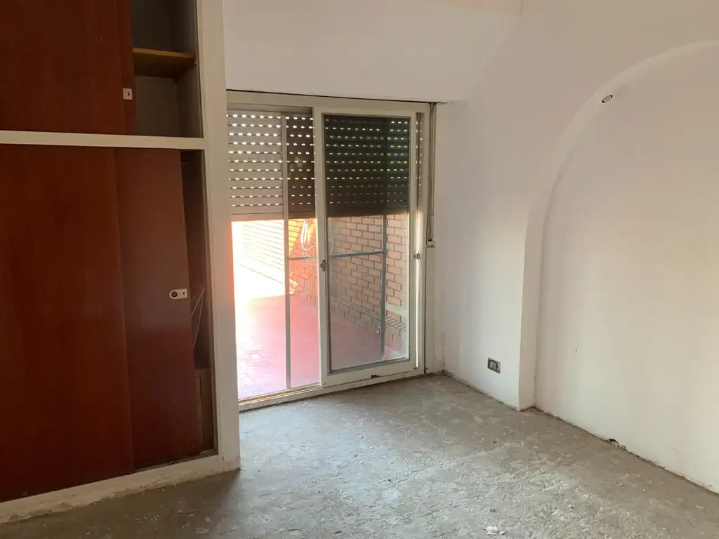 Foto de PH AL FRENTE 3 AMBIENTES APTO CREDITO CON BALCÓN Y PATIO., imagen 2