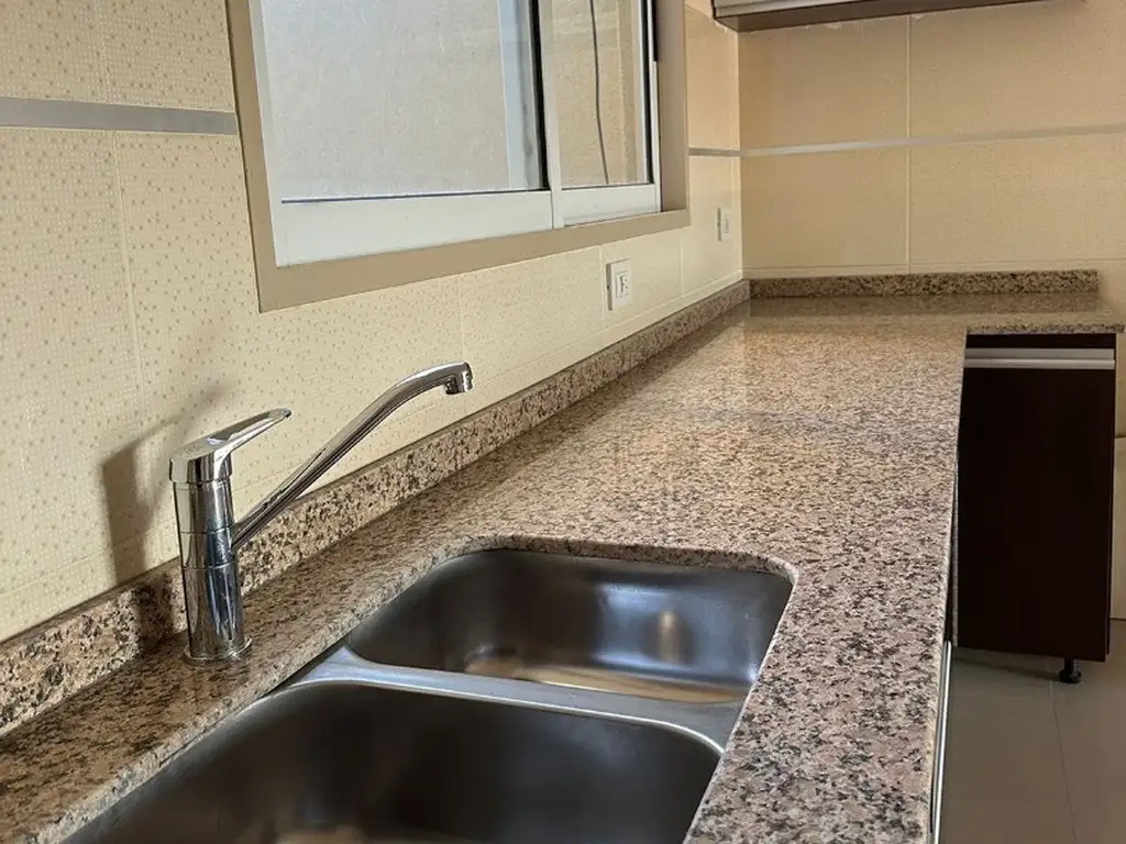Foto de Departamento tres ambientes en venta - Villa Luro, imagen 3