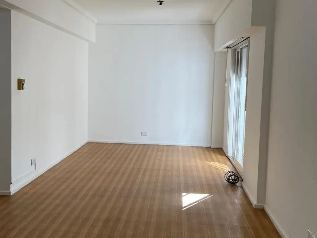 Foto de 3 amb. interno. Excelente ubicación, imagen 2