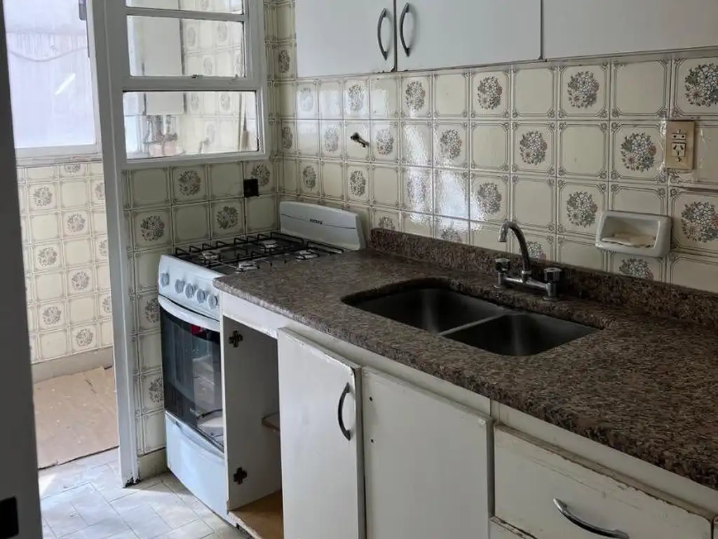 Foto de 3 amb. interno. Excelente ubicación, imagen 1