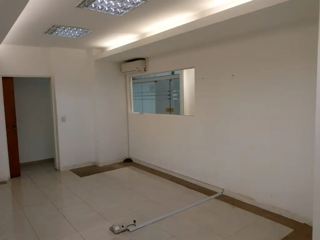 Foto de OFICINAS CON EXCELENTES ACCESOS, imagen 2
