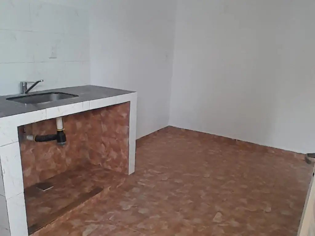 Foto de 2 AMBIENTES EN MUY BUENA UBICACION!, imagen 5