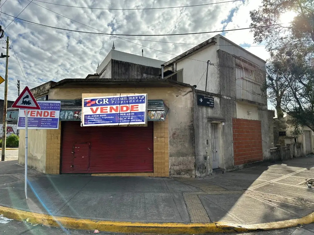 Foto de VENTA EN BLOCK. TRES UNIDADES FUNCIONALES. UF1: LOCAL. UF2: DEPTO DE 2, imagen 2