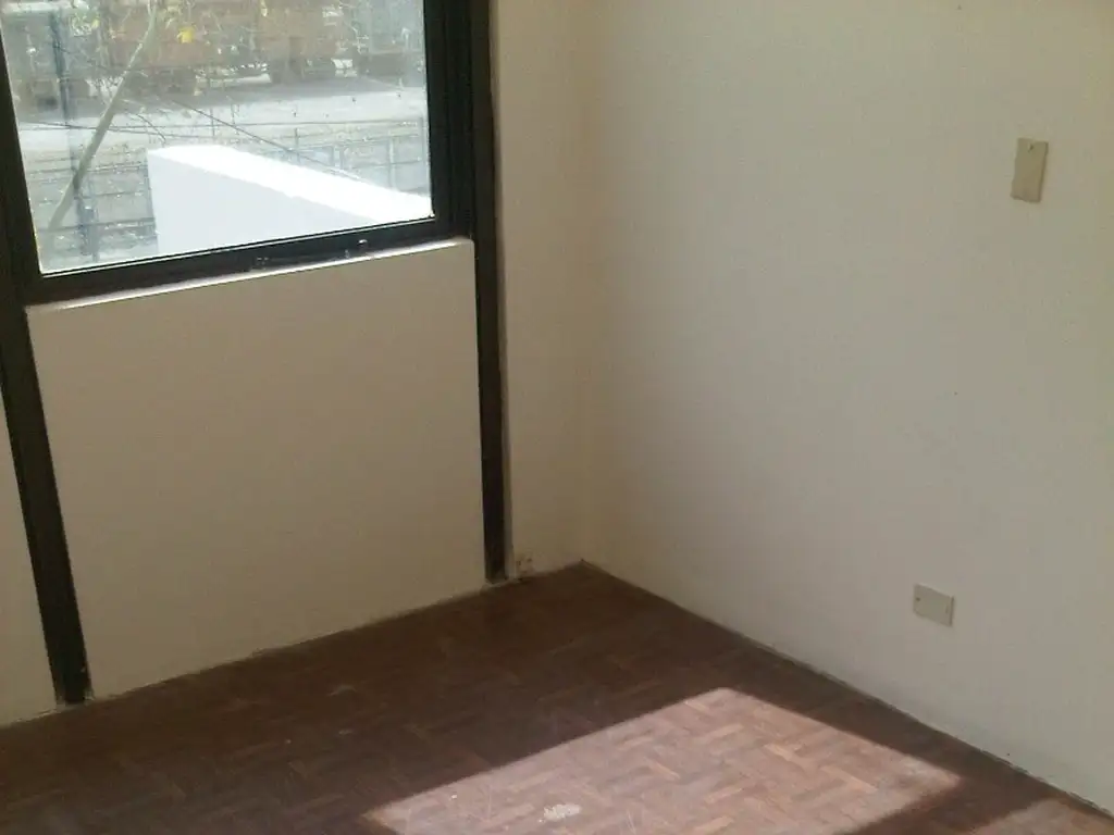 Foto de Deposito 600m2 en 3 plantas, estacionamiento, techo de hormigón, unico, imagen 2