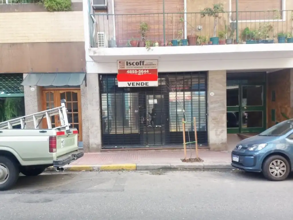 Foto de EXCELENTE LOCAL EN 2 PLANTAS ., imagen 2