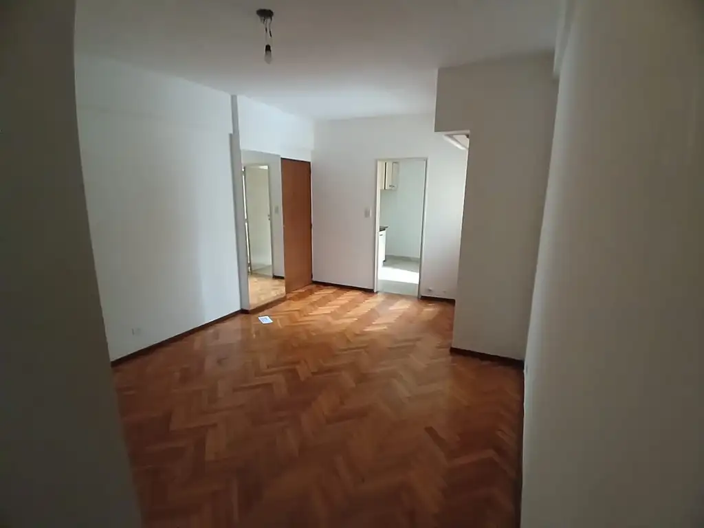 Foto de Departamento de 2 ambientes en Avenida Acoyte al 200, imagen 4