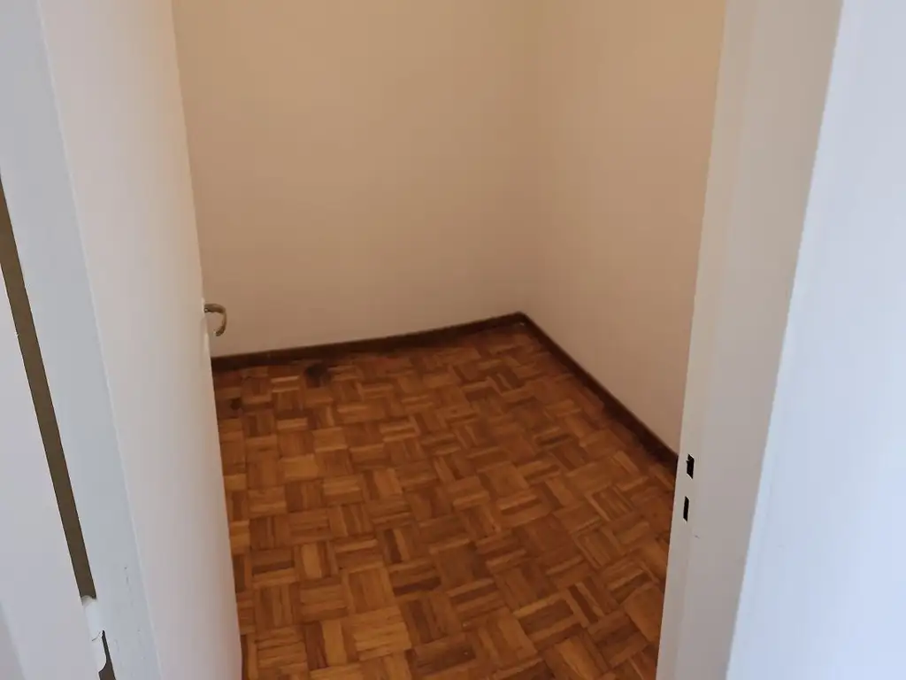 Foto de Departamento 2 Ambientes con Escritorio Balcon Cocina independiente, imagen 5
