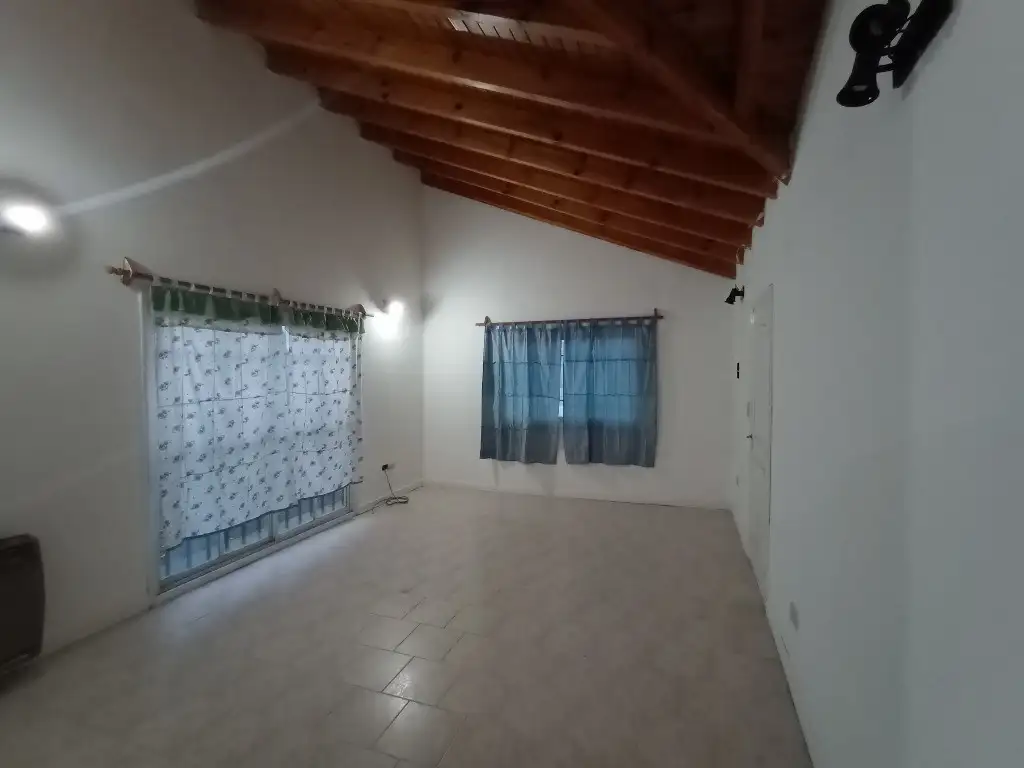 Foto de CASAS - CASA - AEROPUERTO, RÍO GRANDE, imagen 2