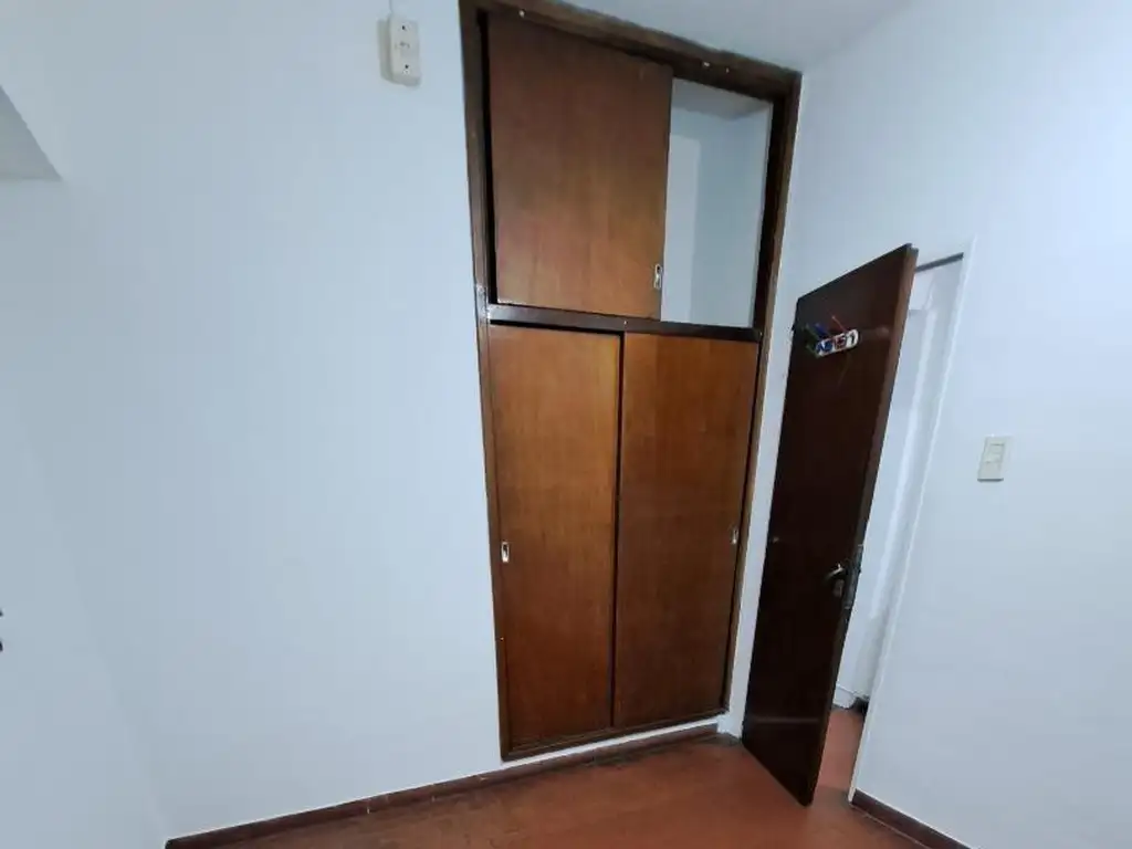 Foto de Alquiler Quilmes Oeste. Casa 3 ambientes., imagen 5