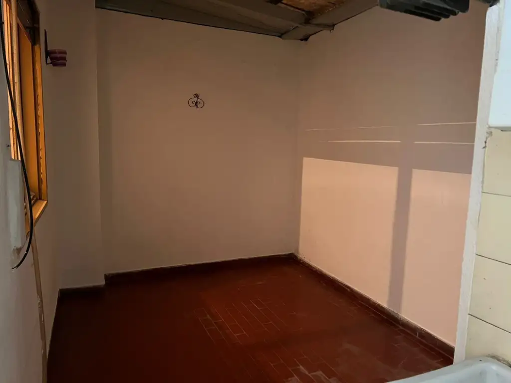 Foto de Alquiler Boedo 3 ambientes al frente con balcón y patio, imagen 1