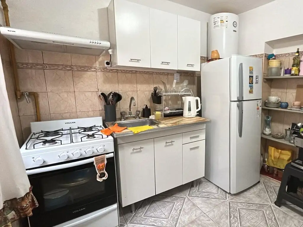 Foto de Alquiler PH - 1 amb.+Cocina cdor. - Sin Expensas, imagen 5