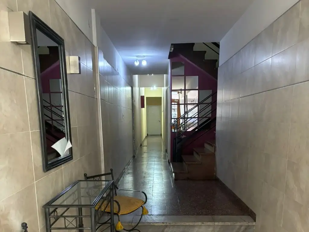 Foto de 3 Ambientes 1er piso x esc. Cocina y Lavad, Baño completo, bajas exp, imagen 2