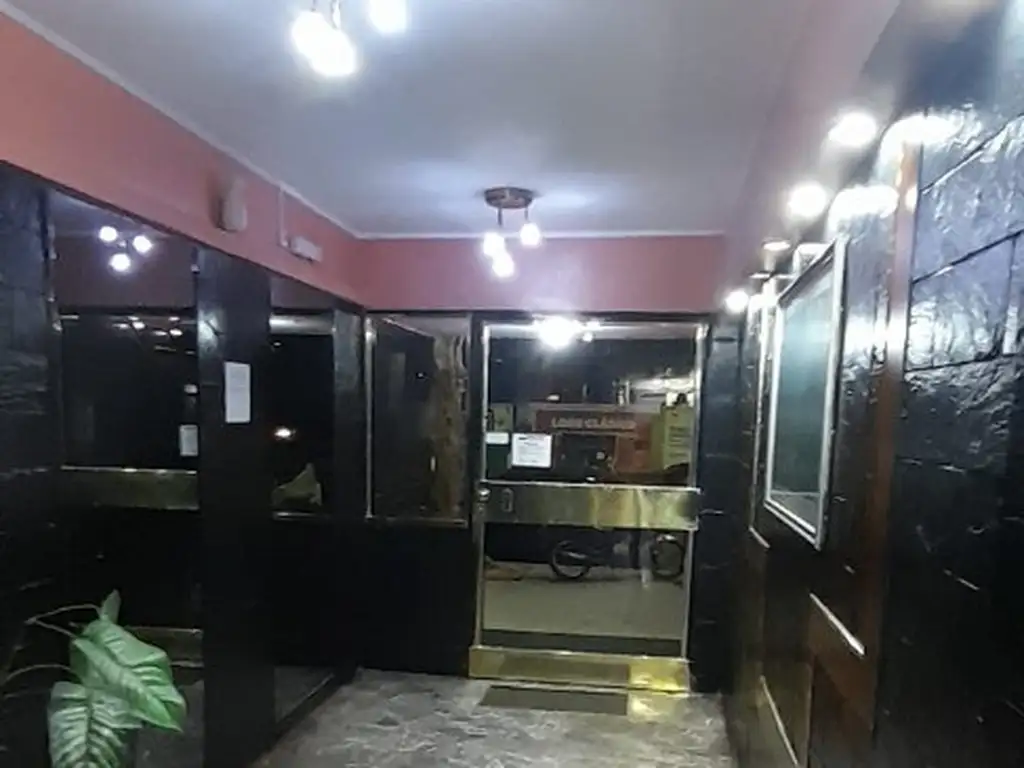 Foto de 2 ambientes 36 m2, interno , mts cid campeador, imagen 4