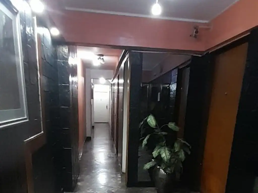 Foto de 2 ambientes 36 m2, interno , mts cid campeador, imagen 1