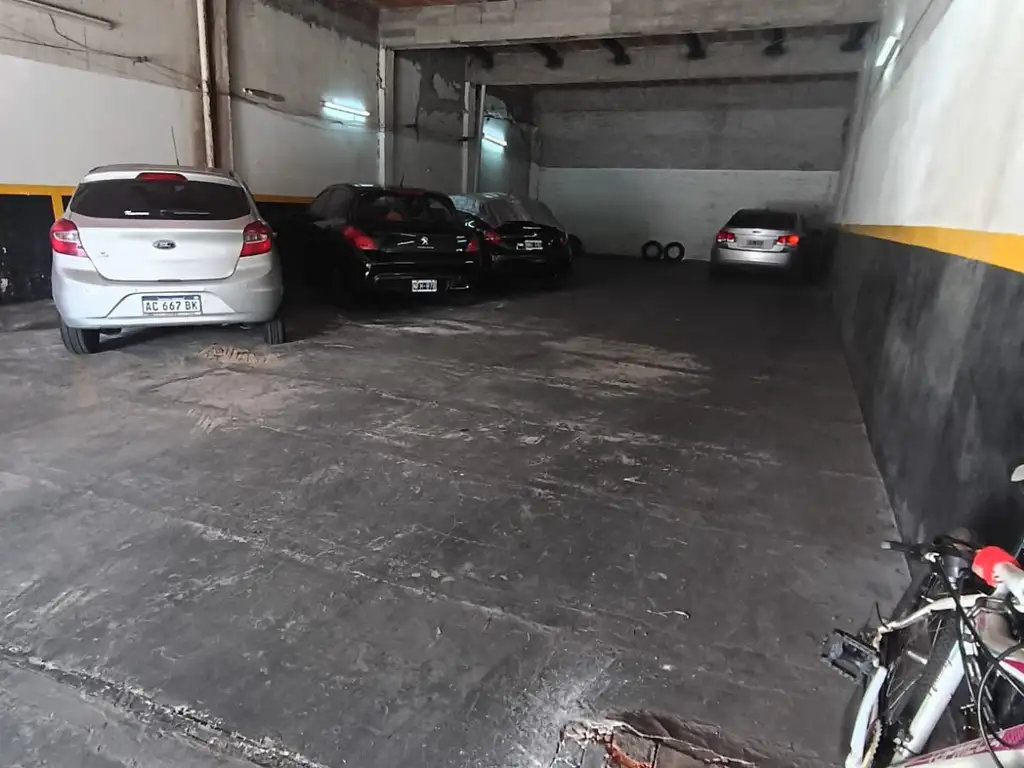 Foto de ALQUILER GALPON WILDE CENTRO, imagen 5