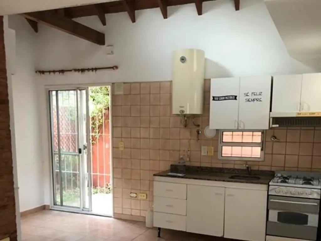 Foto de ALQUILER, 2 AMBIENTES CON GARAGE. CONDOMINIO VILLA MORRA., imagen 2