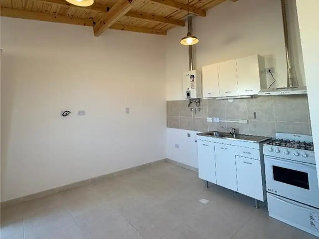 Foto de DEPARTAMENTO 1 AMBIENTE - SAN MARTÍN, RÍO GRANDE, imagen 2