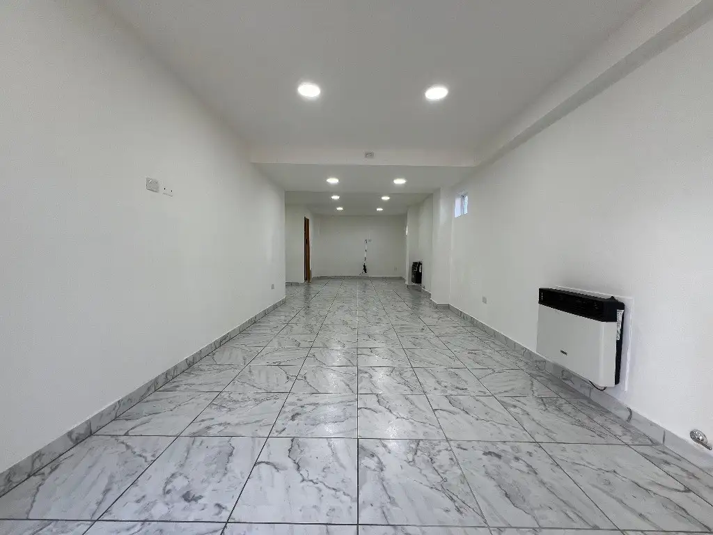 Foto de LOCALES - A LA CALLE - CENTRO OESTE, RÍO GRANDE, imagen 2