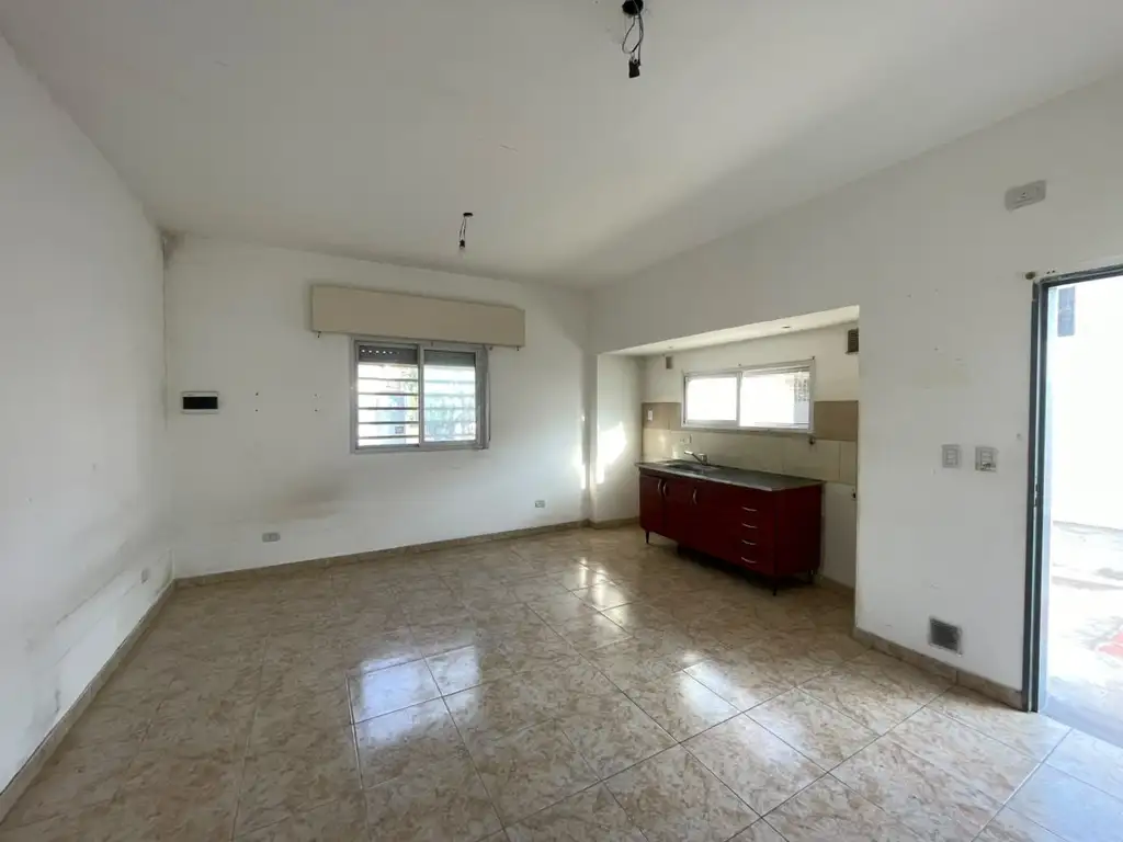 Foto de DEPARTAMENTO MONOAMBIENTE EN ALQUILER, imagen 2
