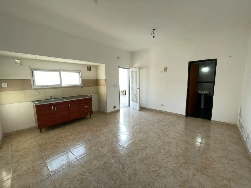 Foto de DEPARTAMENTO MONOAMBIENTE EN ALQUILER, imagen 1