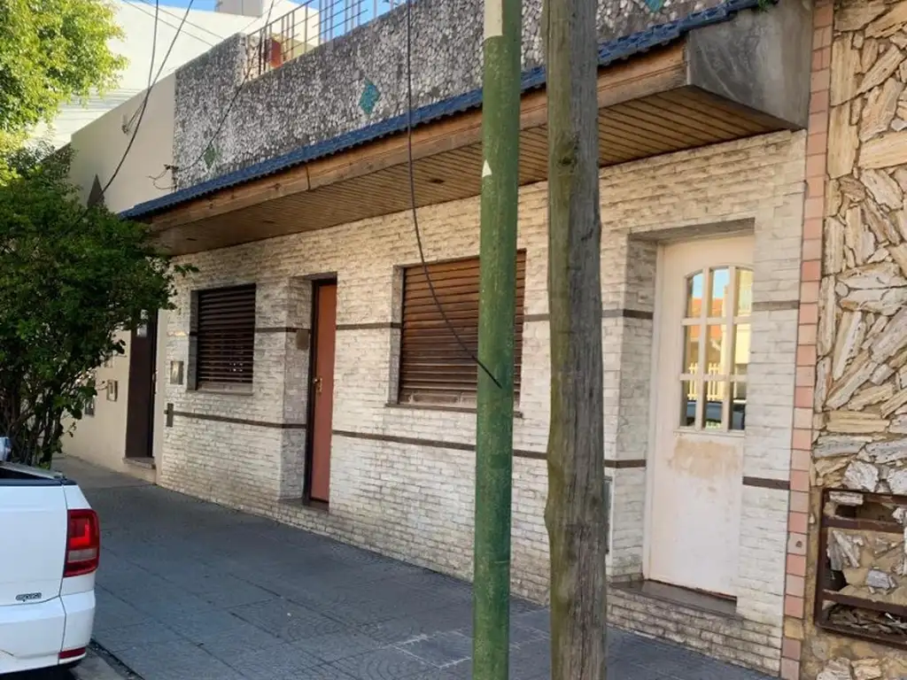 Foto de TIPO CASA EXCELENTE ESTADO VIVIENDA MULTIFAMILIAR, imagen 1
