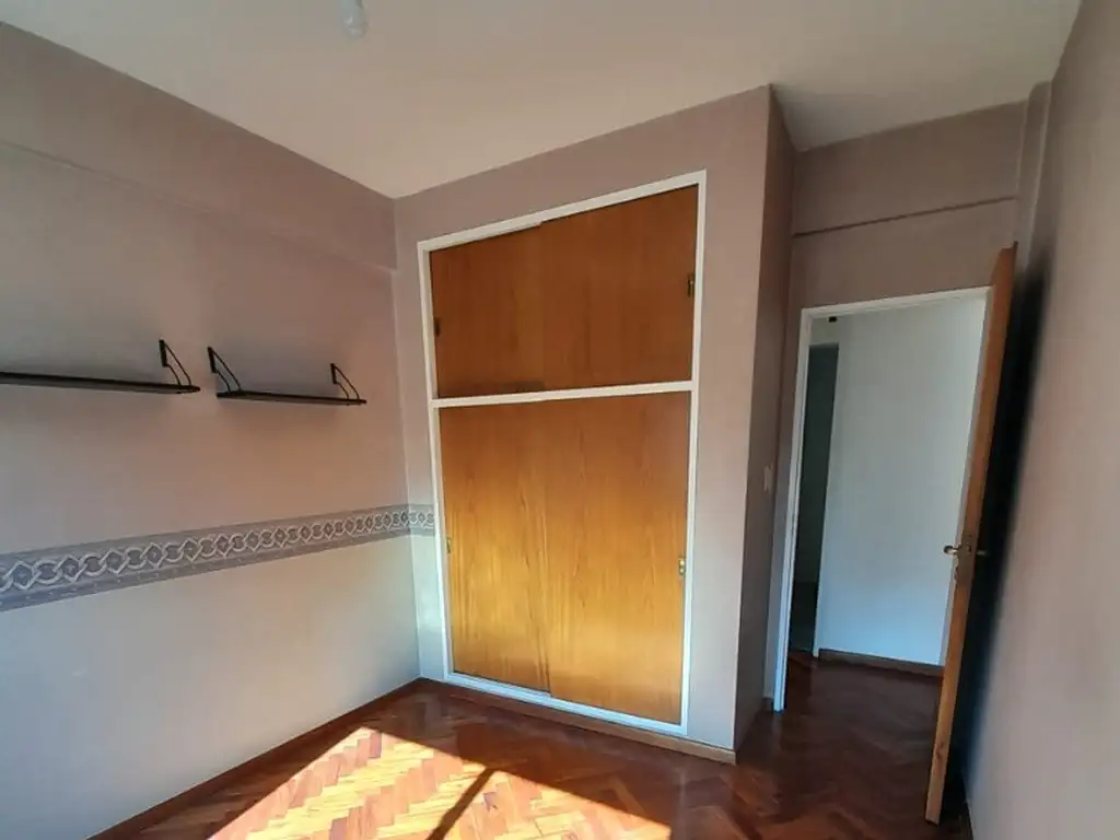 Foto de DEPARTAMENTO 3 AMBIENTES CON COCHERA, imagen 3