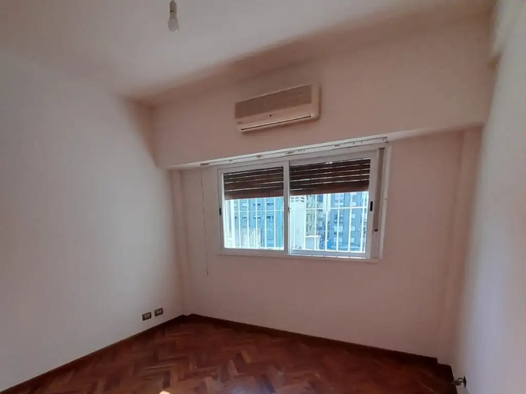 Foto de DEPARTAMENTO 3 AMBIENTES CON COCHERA, imagen 2