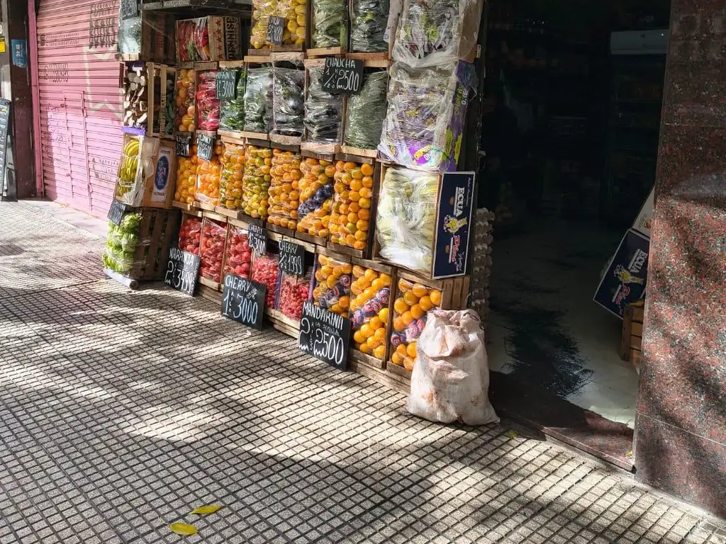 Foto de EXCELENTE LOCAL UBICADO EN CENTRO COMERCIAL DE BELGRANO., imagen 1