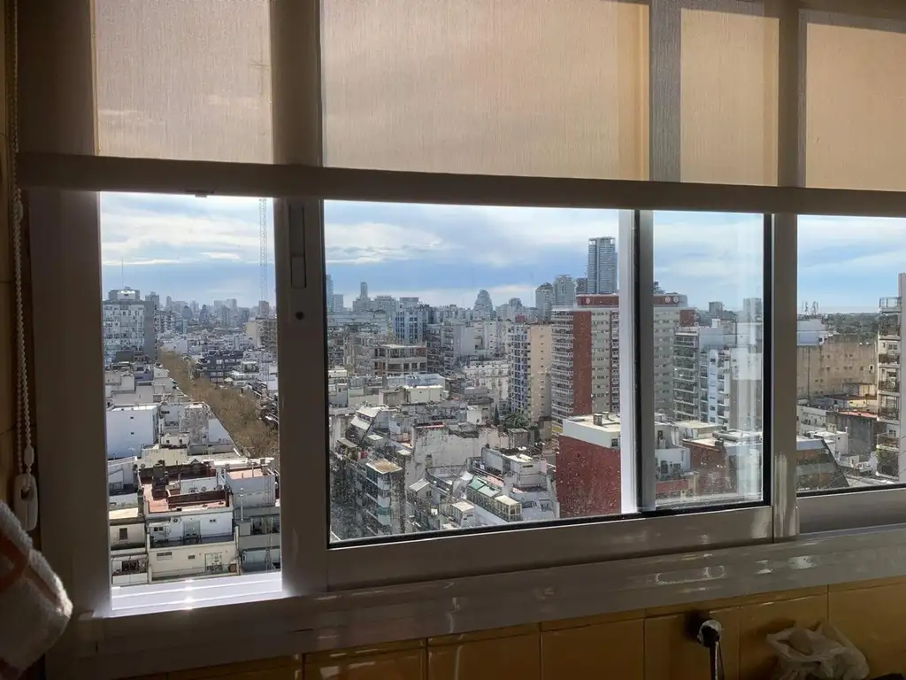 Foto de 2 AMBIENTES VISTA AL RIO ON COCHERA FIJA TORRE, imagen 5