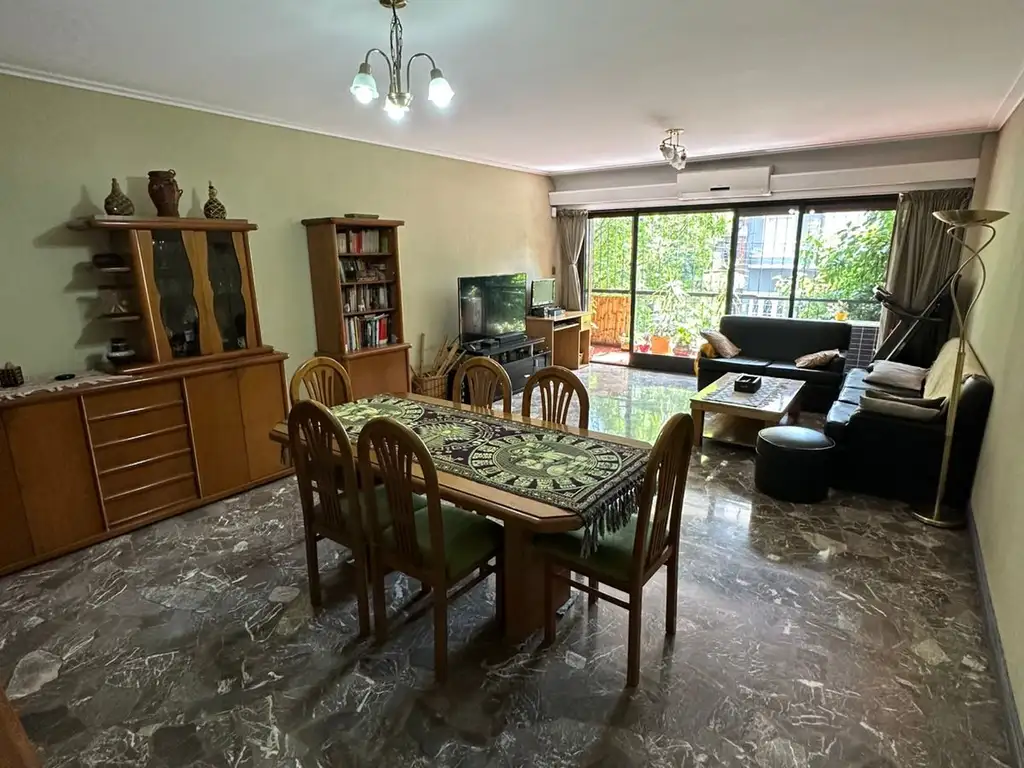 Foto de SEMIPISO 4 AMB CON DEPENDENCIA, BALCÓN AL FRENTE, PATIO, BAULERA Y LUZ, imagen 1
