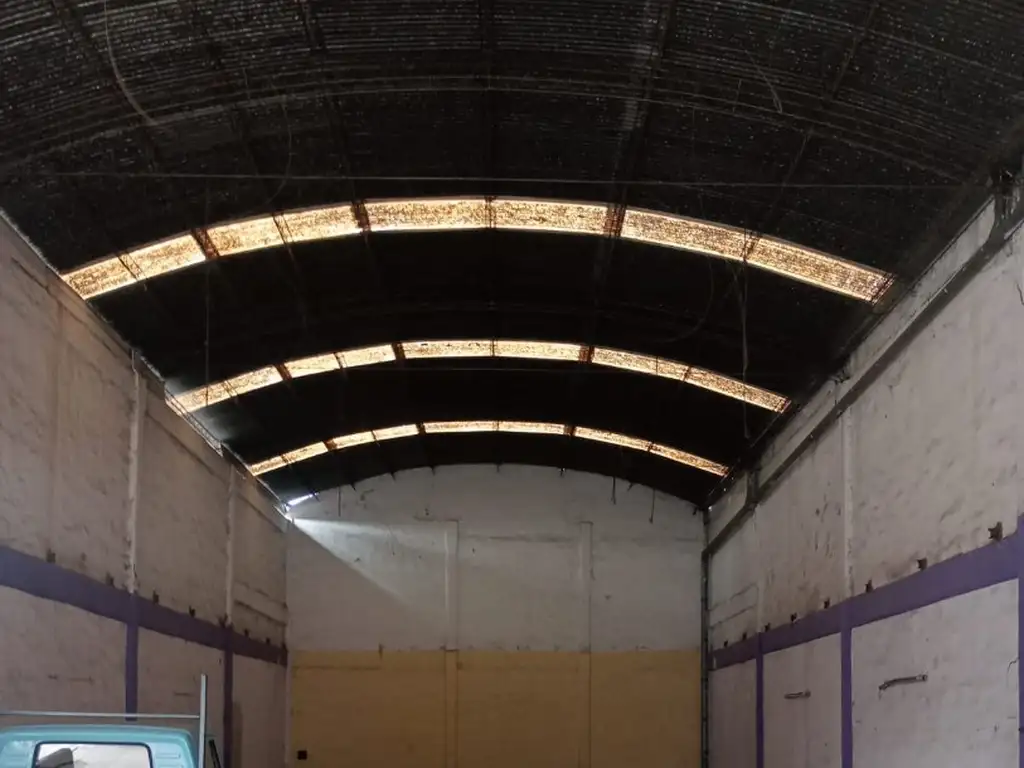 Foto de ALQUILER GALPÓN PARABÓLICO CON LOTE LINDERO EN BERAZATEGUI $2.800.000, imagen 4
