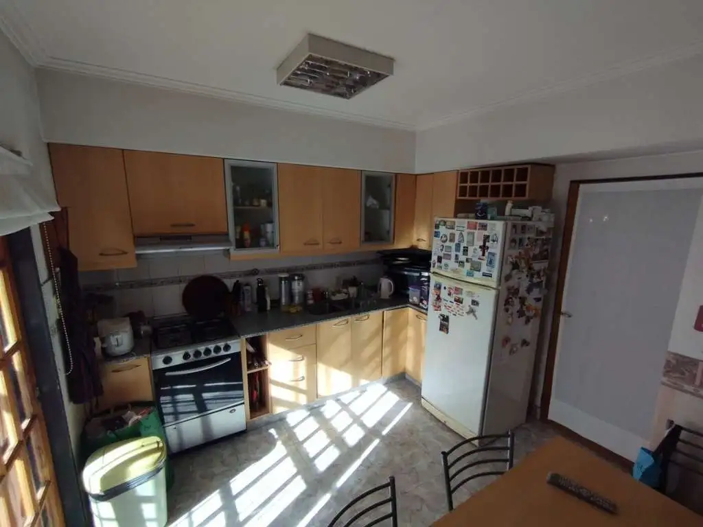 Foto de IMPECABLE TRIPLEX 5 AMBIENTES EN VENTA BARRIO PRIVADO BOEDO, imagen 4