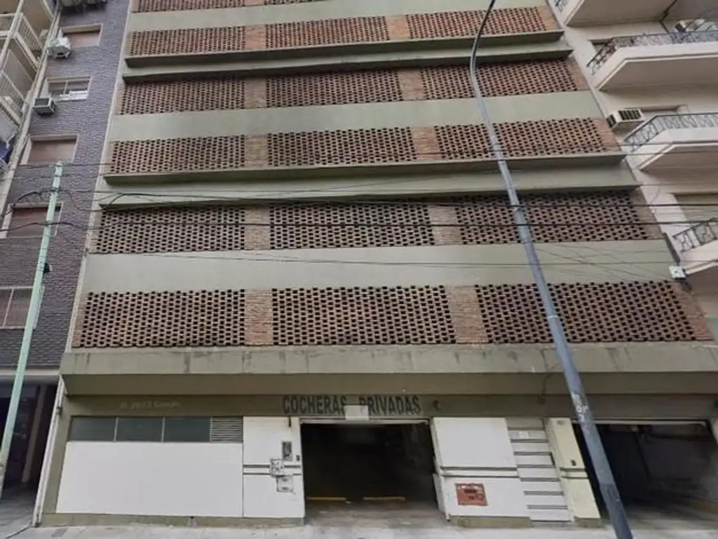 Foto de ALBERDI 2300- Cochera doble en Planta Baja., imagen 1