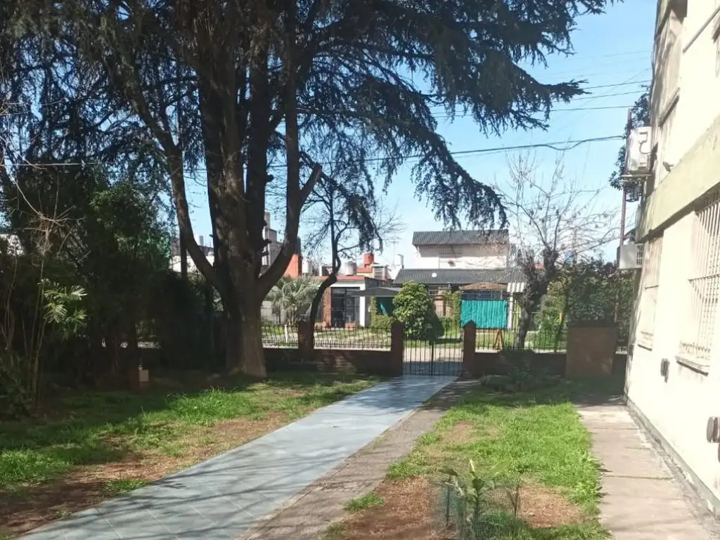 Foto de SE VENDE DPTO 2 AMB EN BARRIO PIEDRABUENA VIEJO, imagen 3