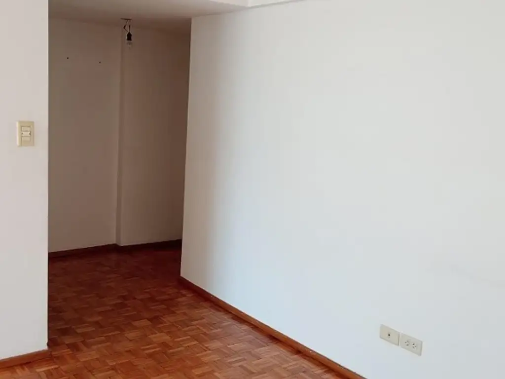 Foto de 2 AMB 44M2 a metros de av. Belgrano OPORTUNIDAD, imagen 4