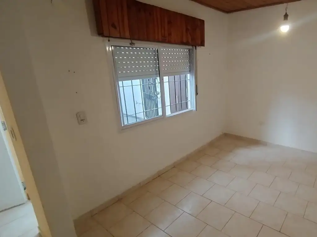 Foto de MONOAMBIENTE :: CON PATIO Y LAVADERO :: CONSULTE, imagen 1