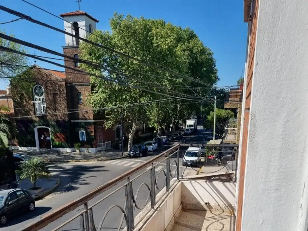 Foto de 3 AMBIENTES AL FRENTE V. URQUIZA, imagen 3