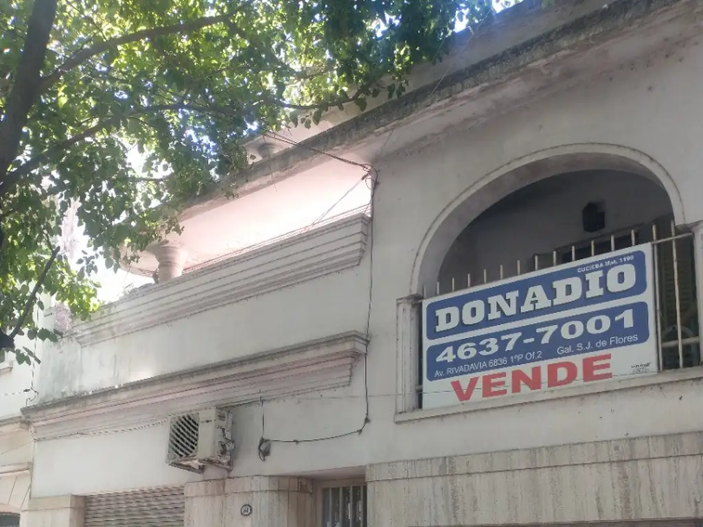 Foto de IMPORTANTE CASA SOBRE LOTE PROPIO, imagen 1